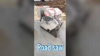 রাস্তার খাঁজ কাটা এবং রশ্মি ভেঙে ফেলার জন্য ক্রলার স্ট্যাটিক কাট ডুয়াল পারপাস কাটিং করাত