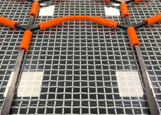 Anti Blocking Declogging Rods for High Moisture Materials