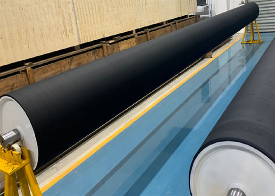 20# ইস্পাত অ্যান্টি স্ট্যাটিক কালো রঙ হাইপ্যালন করোনা বোপেট ফিল্মের জন্য নিপ রোলার