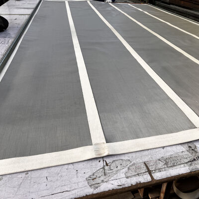 কাস্টমাইজযোগ্য স্কয়ার হোল স্টেইনলেস স্টীল স্ক্রীন মেশ মাদুর কম্পনের জন্য