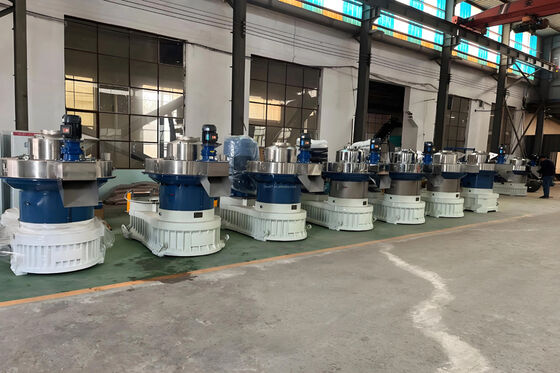 কারখানা ব্যবহারের জন্য 2200mm লম্বা হাইড্রোলিক ব্রিকেট প্রেস